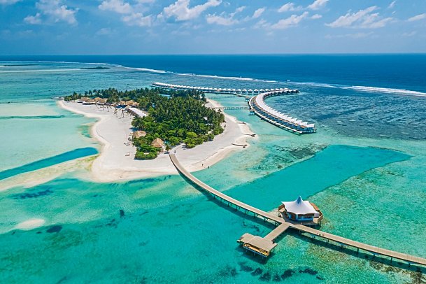 Cinnamon Hakuraa Huraa Maldives