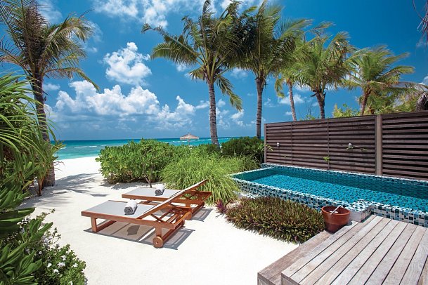 OBLU SELECT Sangeli - Wohnbeispiel Beach Villa with Pool (Zimmercodierung VB2)