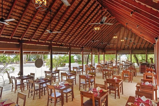 Summer Island Maldives