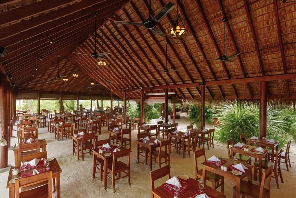 Summer Island Maldives