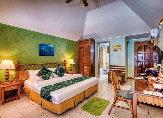Fihalhohi Maldives - Wohnbeispiel Premium Beach Villa (Zimmercodierung VB1)