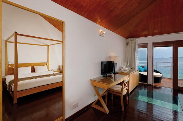Embudu Village Maldives - Wohnbeispiel Water Bungalow (Zimmercodierung BX1)