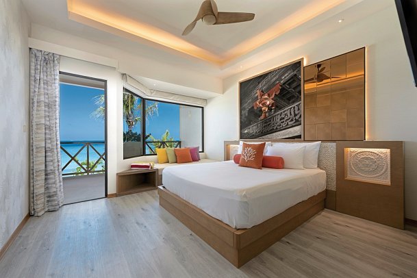 OBLU XPERIENCE Ailafushi - Wohnbeispiel Ocean View Family (Zimmercodierungen F1M & U1M)