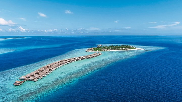 Hurawalhi Island Resort