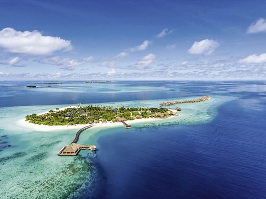 Hurawalhi Island Resort