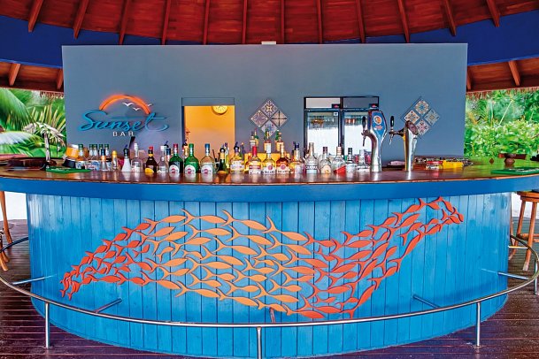 Reethi Faru Resort