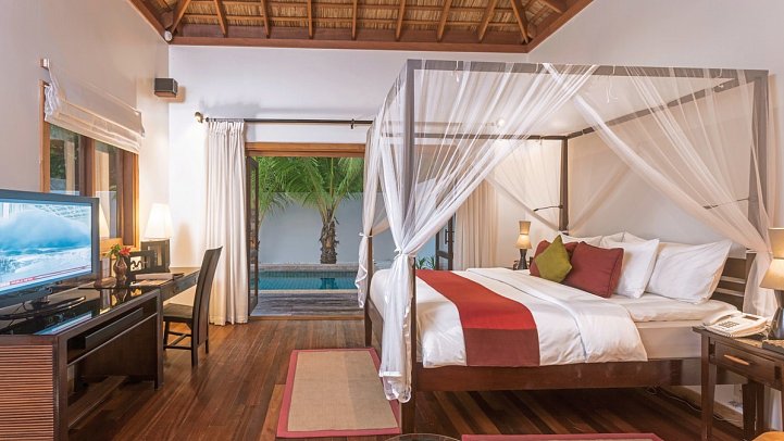 Kuredu Island Resort & Spa - Wohnbeispiel Private Pool Villa (Zimmercodierung VQP)