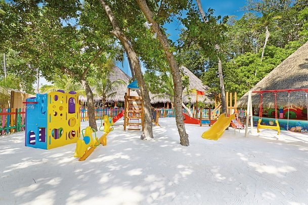 Kuredu Island Resort & Spa