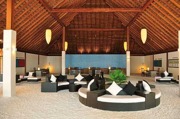 Vilamendhoo Island Resort & Spa