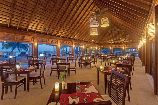Vilamendhoo Island Resort & Spa