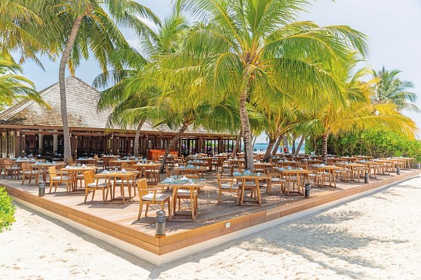 Vilamendhoo Island Resort & Spa