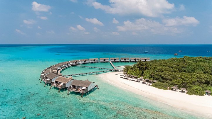 Reethi Beach Resort