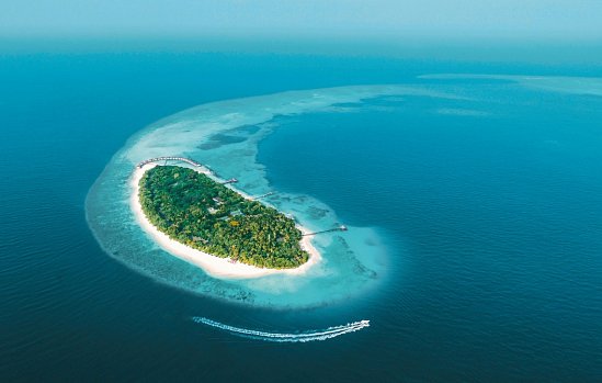 NH Collection Maldives Reethi Resort
