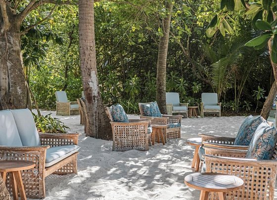 NH Collection Maldives Reethi Resort