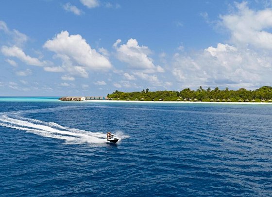 NH Collection Maldives Reethi Resort