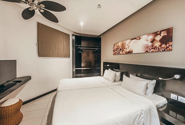 Crystals Beach Resort Belle Mare - Wohnbeispiel Junior Suite Seafacing (Zimmercodierungen JBM & JHM)