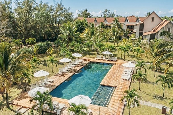 Crystals Beach Resort Belle Mare