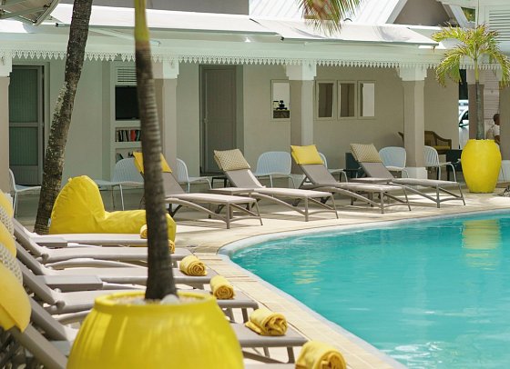 Tropical Attitude