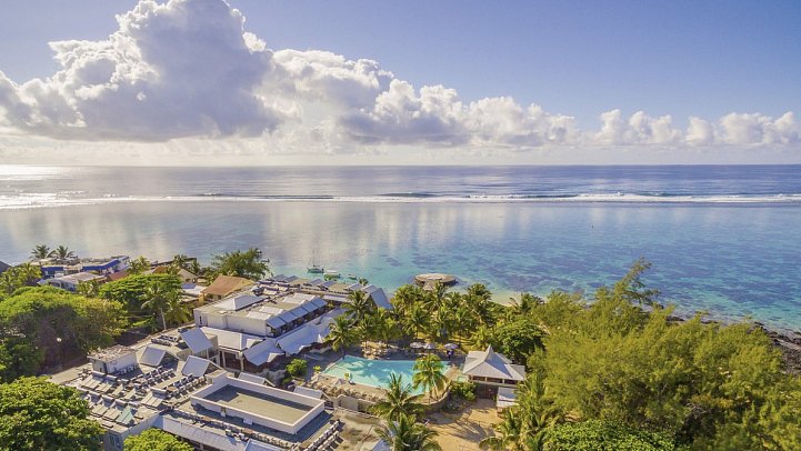 Le Peninsula Bay Beach Resort & Spa