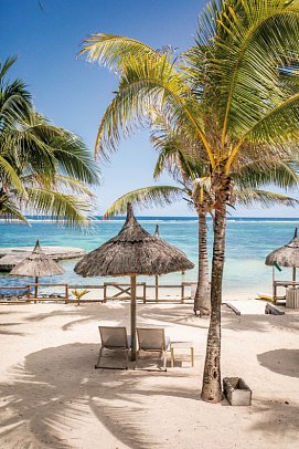 Le Peninsula Bay Beach Resort & Spa