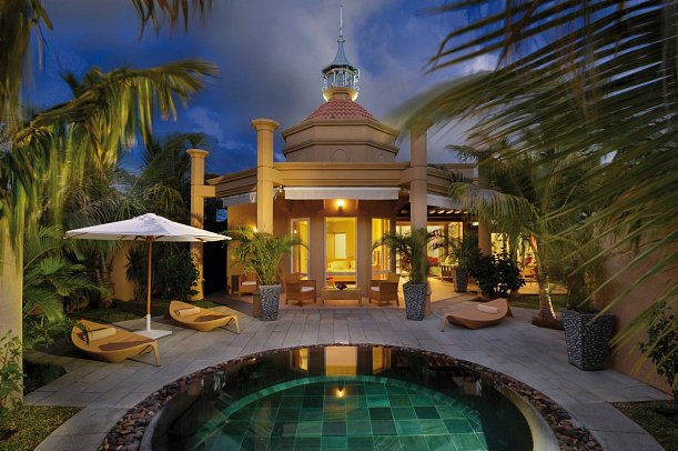 Mauricia Beachcomber Resort & Spa
