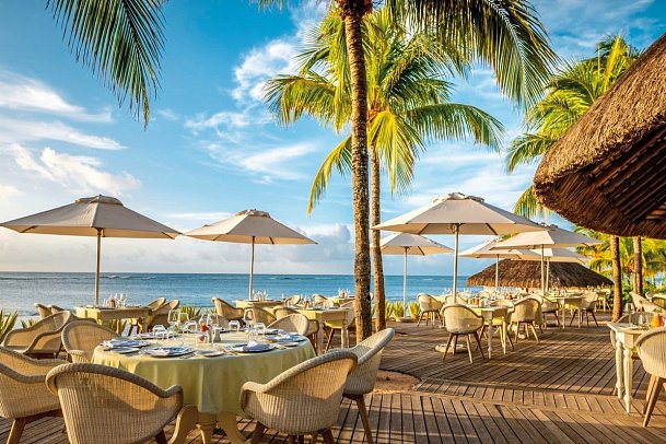 Victoria Beachcomber Resort & Spa