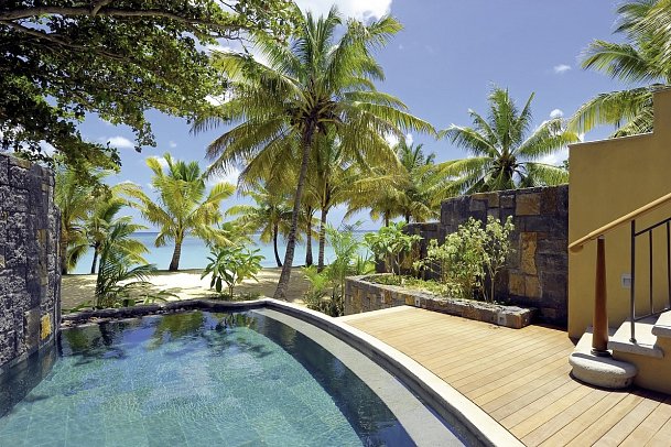 Trou aux Biches Beachcomber - Wohnbeispiel Beachfront Pool Suite (Zimmercodierungen WBO, WHO & WC1)