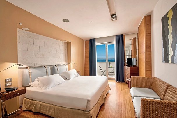 Towers Hotel Stabiae Sorrento Coast - Wohnbeispiel Doppelzimmer Meerblick (Zimmercodierung D1M)