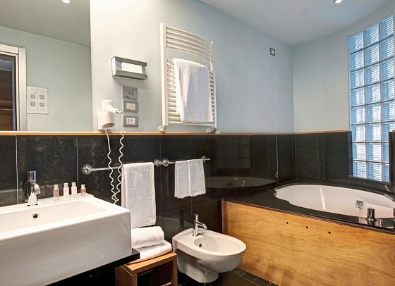 Towers Hotel Stabiae Sorrento Coast - Bad Doppelzimmer Meerblick (Zimmercodierung D1M)
