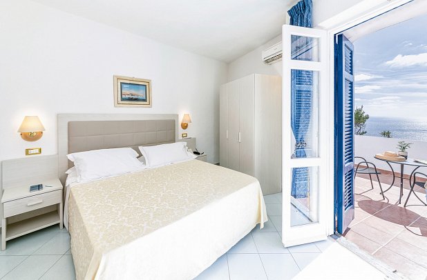 Grazia alla Scannella - Wohnbeispiel Doppelzimmer Superior Meerblick (Zimmercodierung DSM)