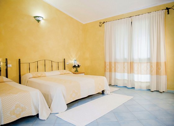 Tenuta Su Vrau - Wohnbeispiel Zimmer
