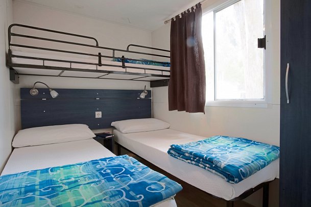 Baia Holiday Laguna Blu - Wohnbeispiel Mobilheim Blu Romantic (Zimmercodierung CB1)