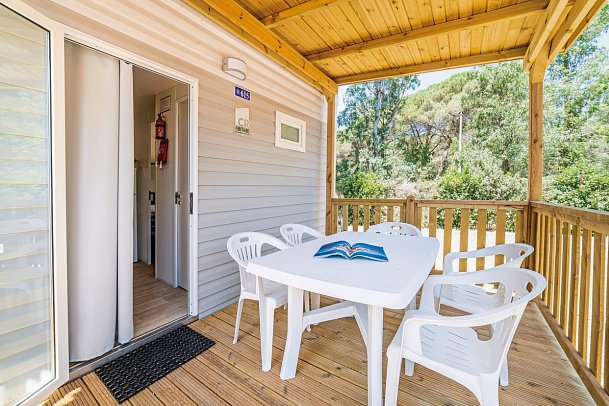 Baia Holiday Laguna Blu - Wohnbeispiel Mobilheim Baia Sardinia (Zimmercodierung CB3)