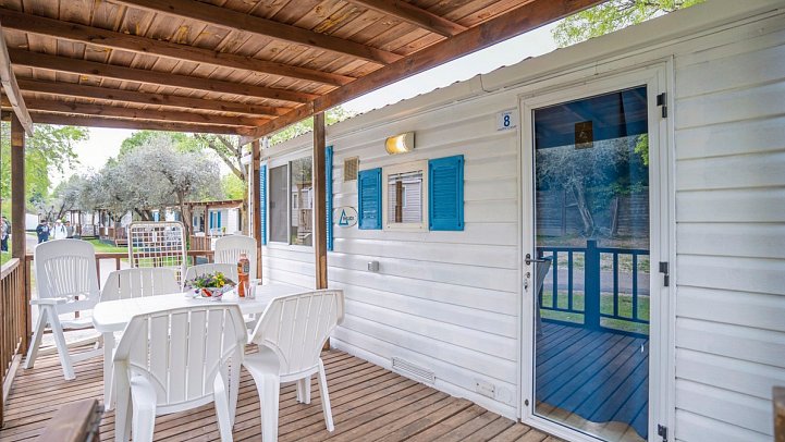 Camping S'Ena Arrubia (by Happy Camp) - Wonbeispiel Mobilheim Happy Easy (Zimmercodierung CG1)