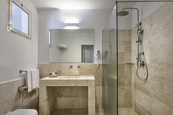 Grand Hotel in Porto Cervo - Wohnbeispiel Doppelzimmer Komfort (Zimmercodierung DF1)