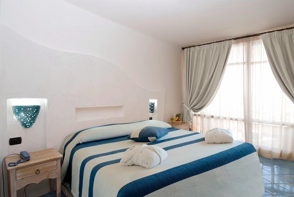 Hotel Resort & SPA Baia Caddinas - Wohnbeispiel Doppelzimmer Superior