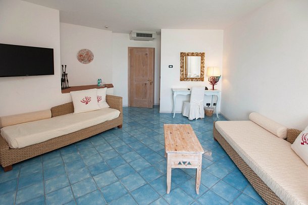 Hotel Resort & SPA Baia Caddinas