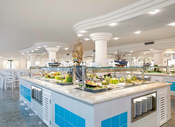 Club Hotel Marina Beach