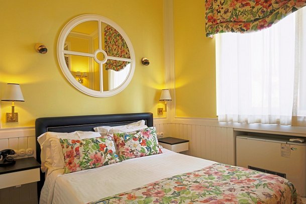 Grande Hotel do Porto - Wohnbeispiel Doppelzimmer Standard (Zimmercodierung DB1)