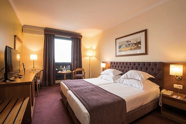 Vila Galé Porto - Wohnbeispiel Doppelzimmer (Zimmercodierung DB1)