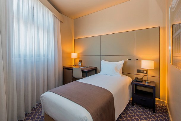 Dom Henrique Downtown - Wohnbeispiel Einzelzimmer (Zimmercodierung EF1)