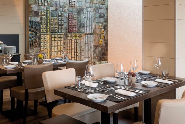 Dom Henrique Downtown