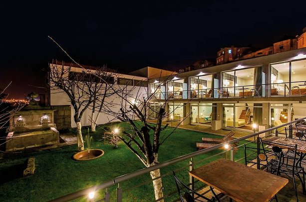 OCA Flores & Vitória Village Hotel