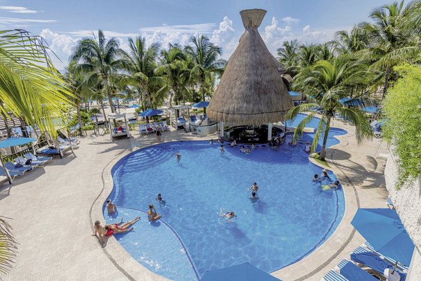 The Reef Playacar