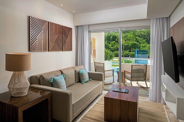 Paradisus La Perla - Wohnbeispiel The Reserve Suite Swim Up (Zimmercodierung AMQ)