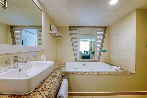 Grand Sirenis Riviera Maya Hotel & Spa - Wohnbeispiel Juniorsuite (Zimmercodierungen JP1 & JD1)