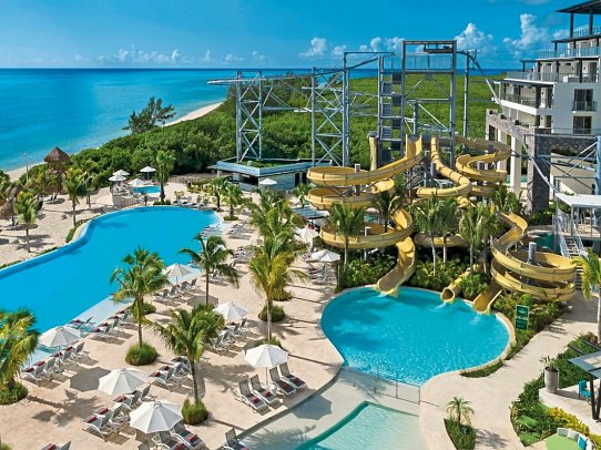 Dreams Natura Resort & Spa