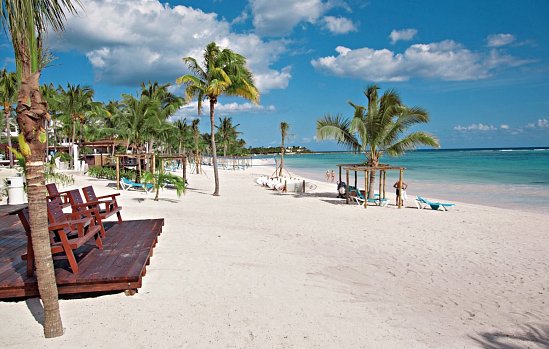 Akumal Bay Beach & Wellness Resort