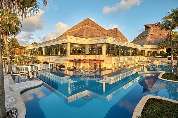 Bahia Principe Luxury Akumal