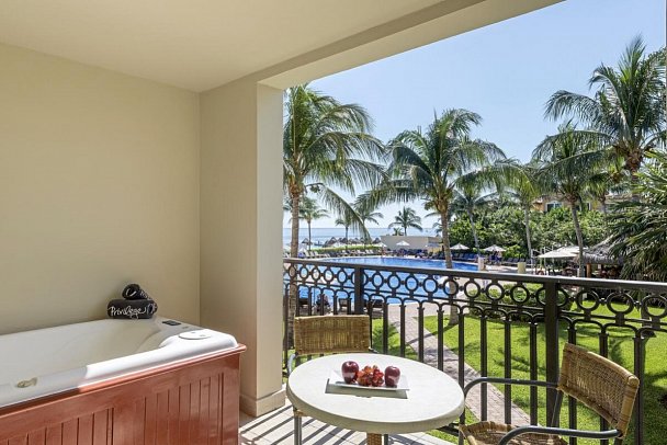 Ocean Coral & Turquesa - Privilege Jr Suite Ocean View (Zimmercodierung JRM)